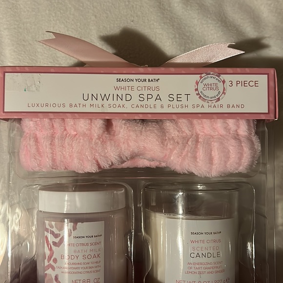 SEASON YOUR BATH WHITE CITRUS UNWIND SPA SET - Picture 4 of 6